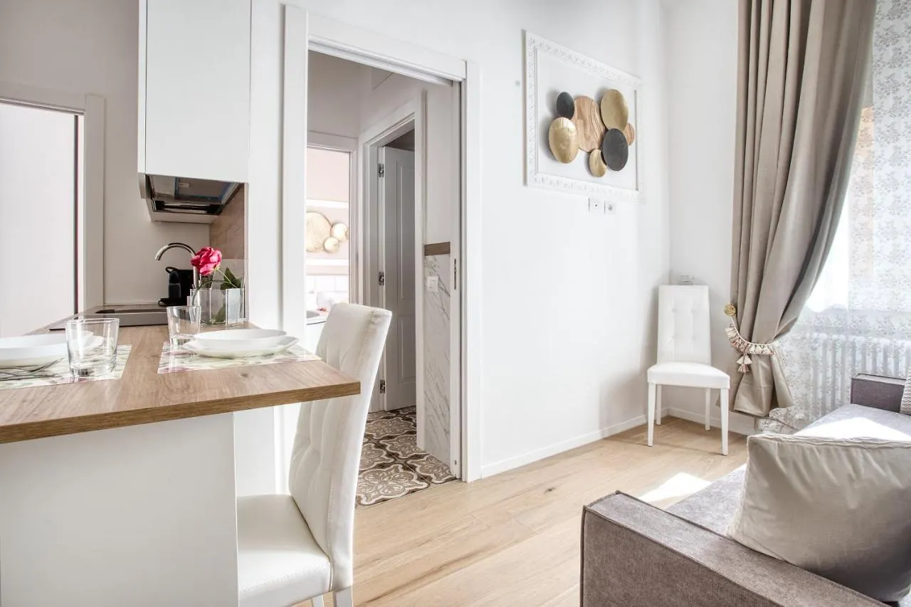 Joivy Old Milan Navigli Family Apartments