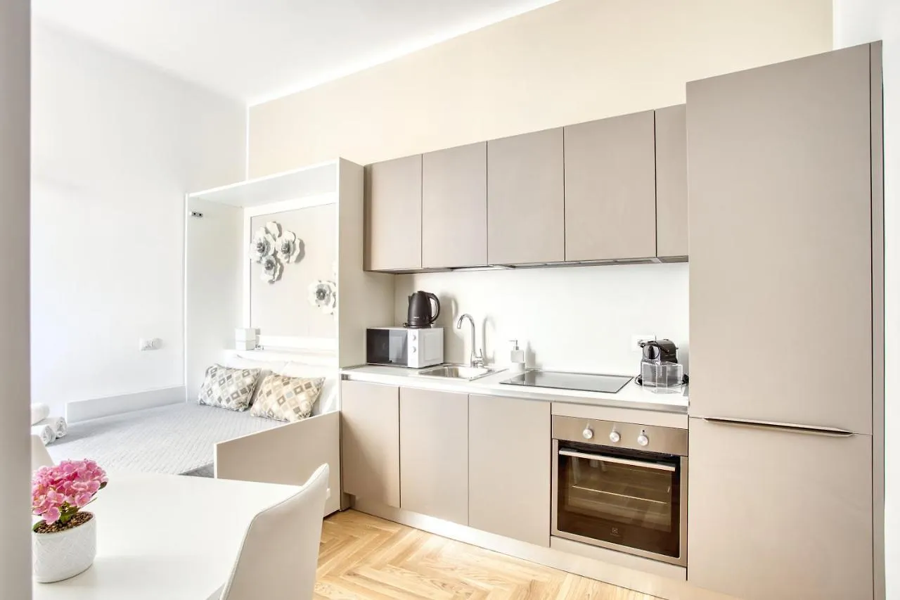 Joivy Old Milan Navigli Family Apartments